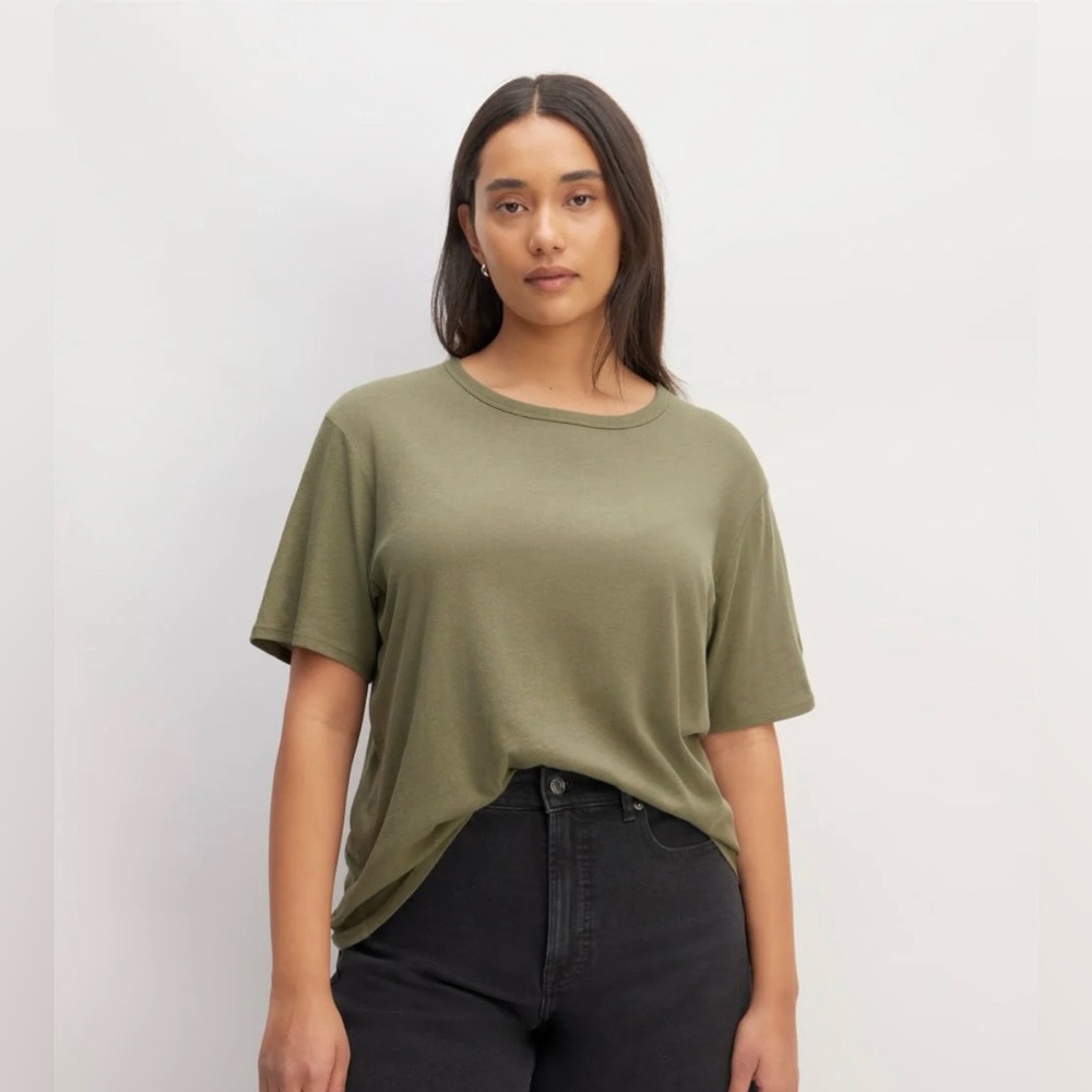 Everlane The Air Tee